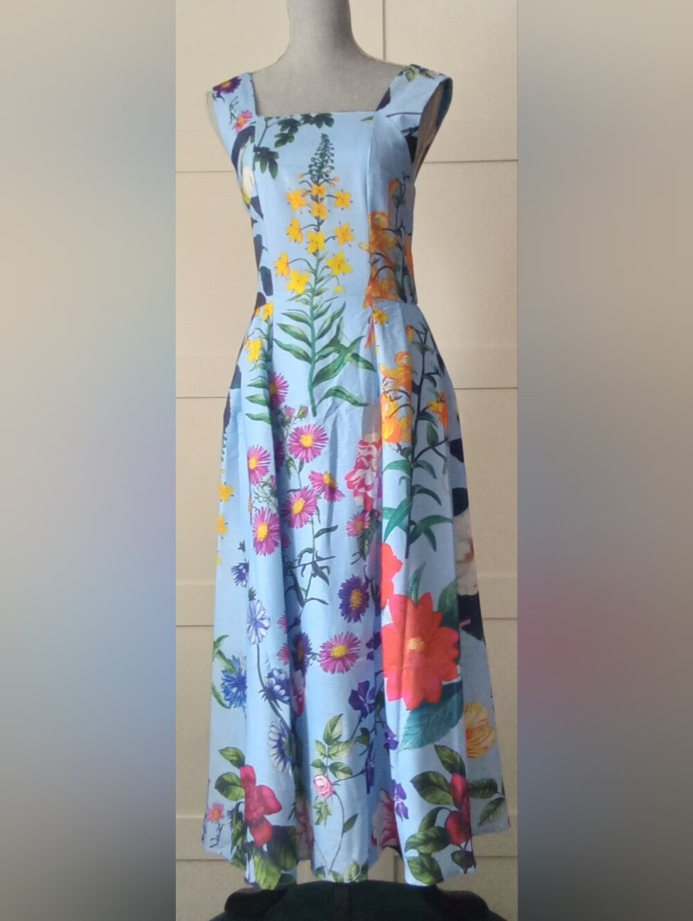 Floral A-Line Midi Skirt in Light Blue